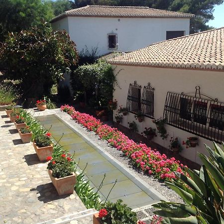 Villaquinta Ла-Эррадура Экстерьер фото