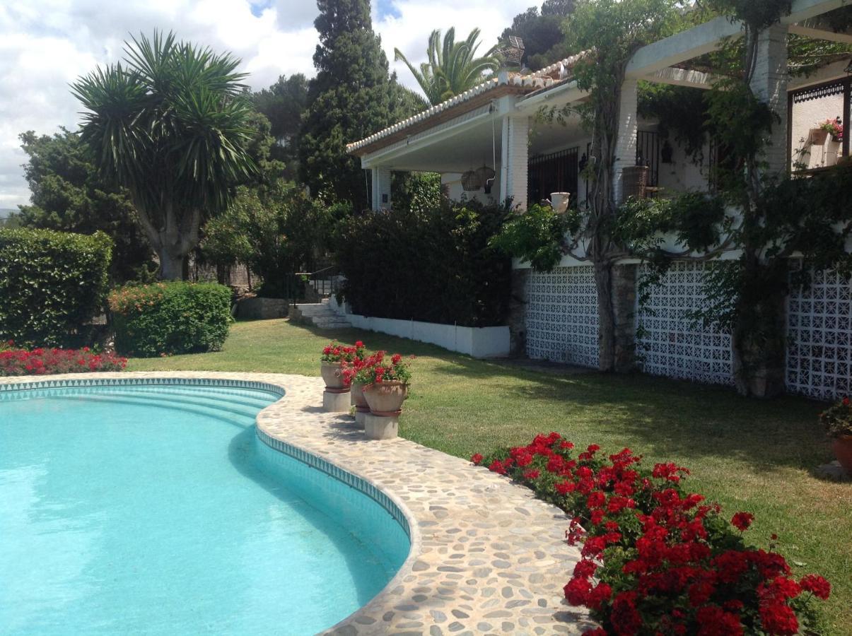 Villaquinta Ла-Эррадура Экстерьер фото